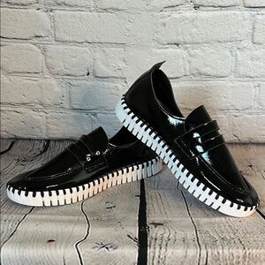 * Ilse Jacobsen Tulip 3865 loafer in black patent microfiber